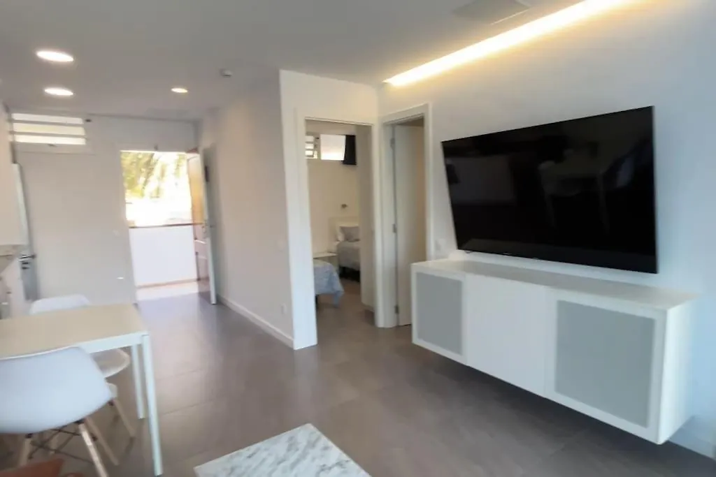 Apartamento Reformado Cerca De La Playa Y El Yumbo Playa del Ingles  Spain